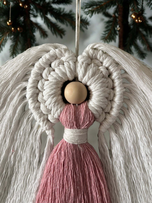 ANGE DECORATIF en macramé