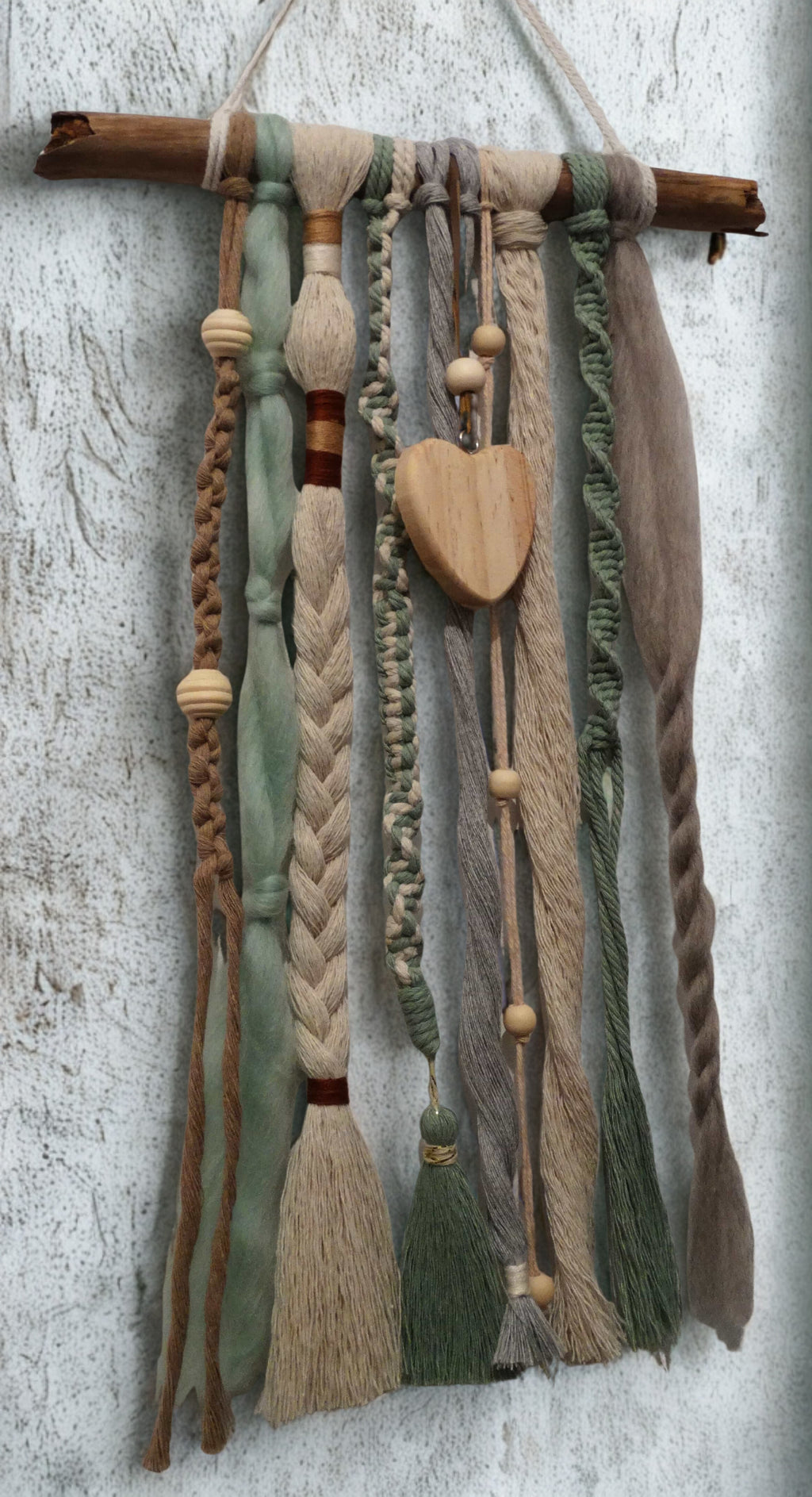 SUSPENSION MURALE en macramé