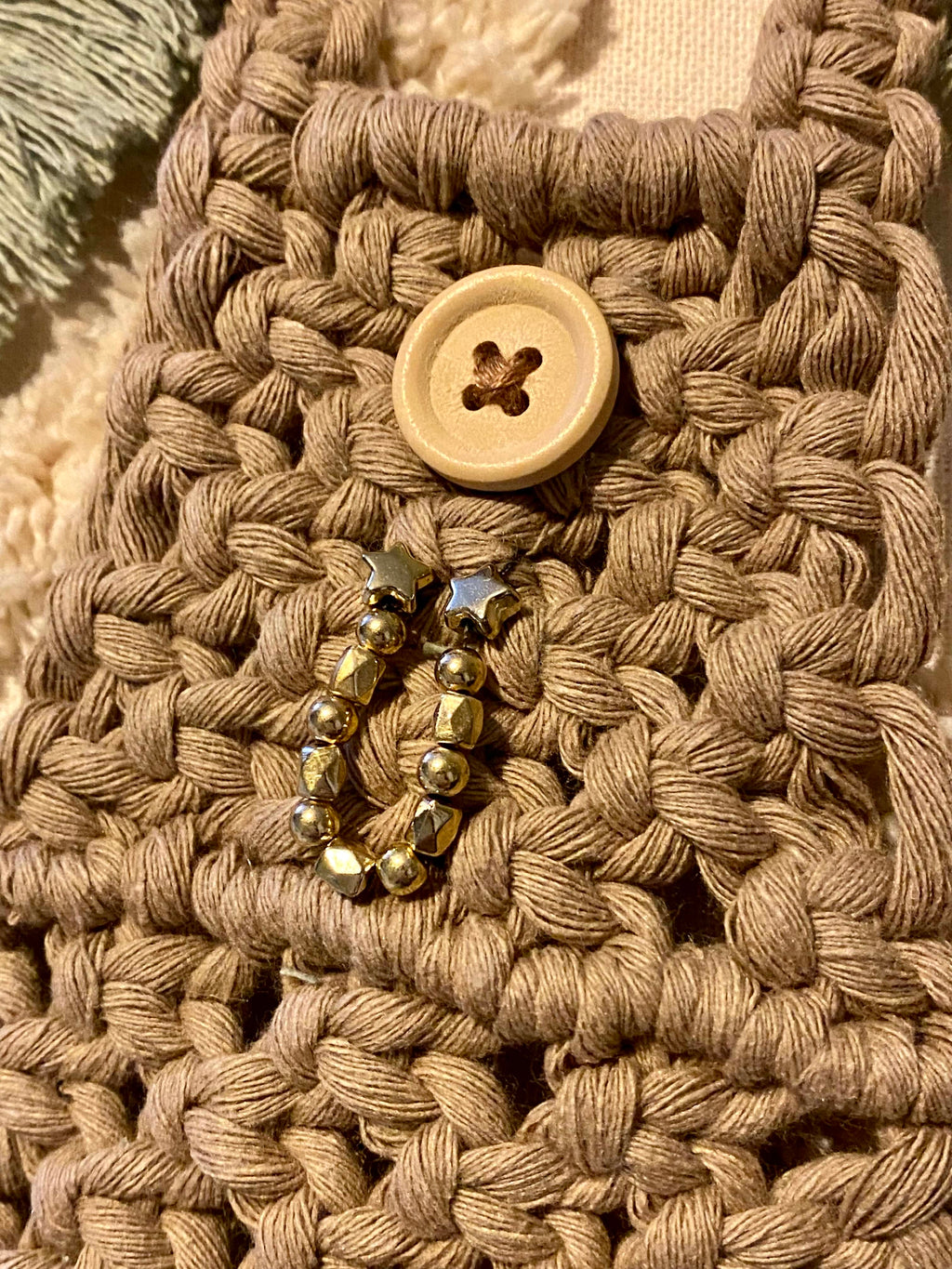 SALOPETTE et ses 2 suspensions en macramé - Décoration chambre d'enfant