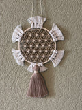 Fleur de Vie en Macramé avec Pompon – Décoration Murale Bohème